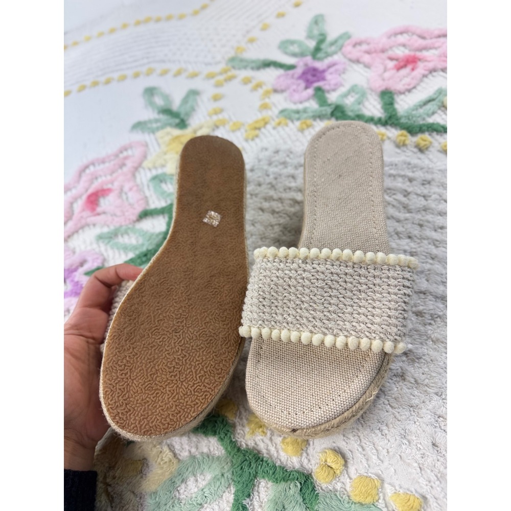 SHEIN Tropiscape Beige Espadrille Pom Pom Platform Slide Sandals Women's Size 39 - Picture 3 of 6